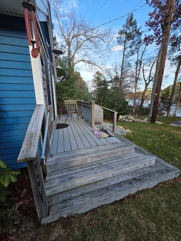 13 Pond View Way, Carver, MA 02330