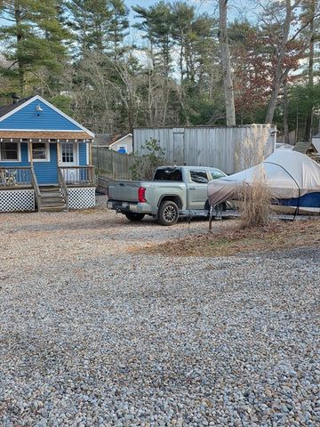 13 Pond View Way, Carver, MA 02330