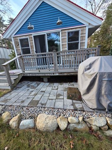 13 Pond View Way, Carver, MA 02330