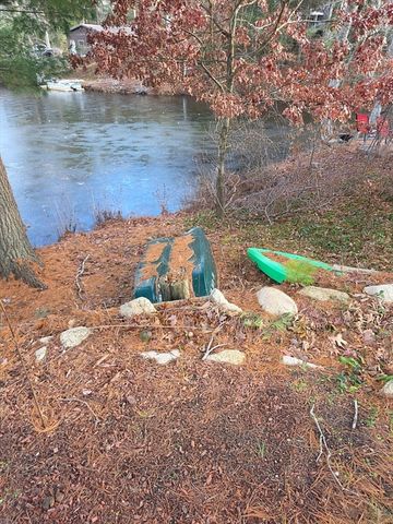 13 Pond View Way, Carver, MA 02330