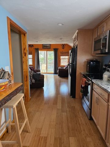 13 Pond View Way, Carver, MA 02330