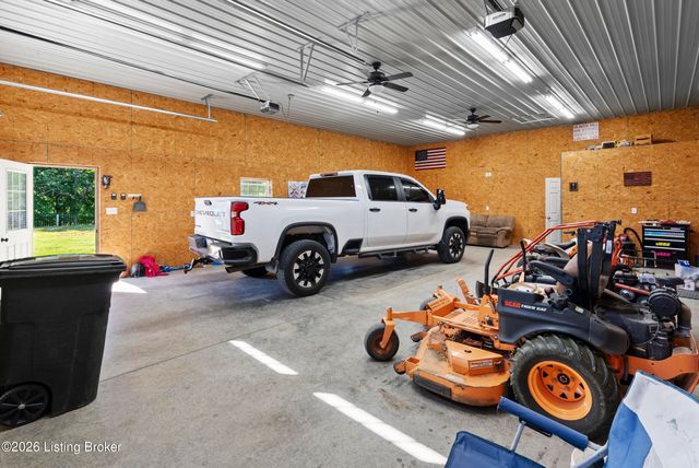 304 Hutchins Ridge Rd, Bardstown, KY 40004