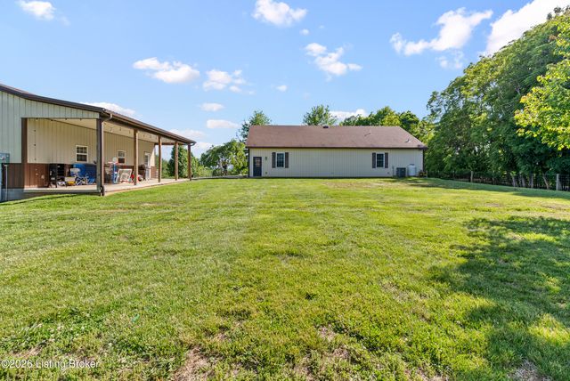 304 Hutchins Ridge Rd, Bardstown, KY 40004