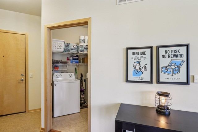 111 W Fulton Street #214, Edgerton, WI 53534