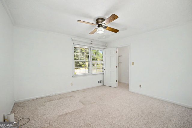 490 Hawthorne Drive, Fayetteville, GA 30214