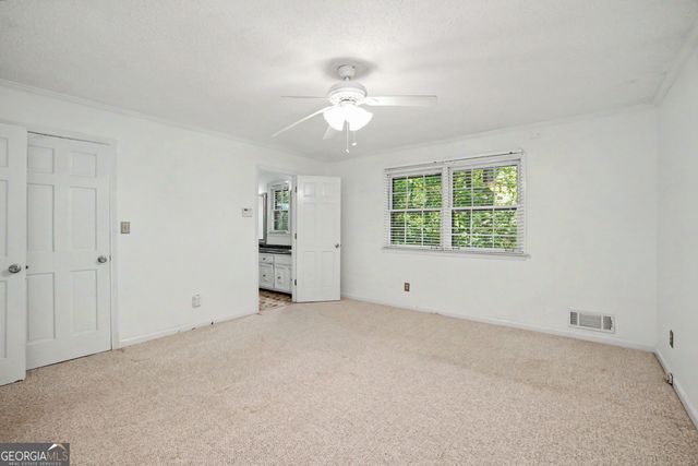 490 Hawthorne Drive, Fayetteville, GA 30214