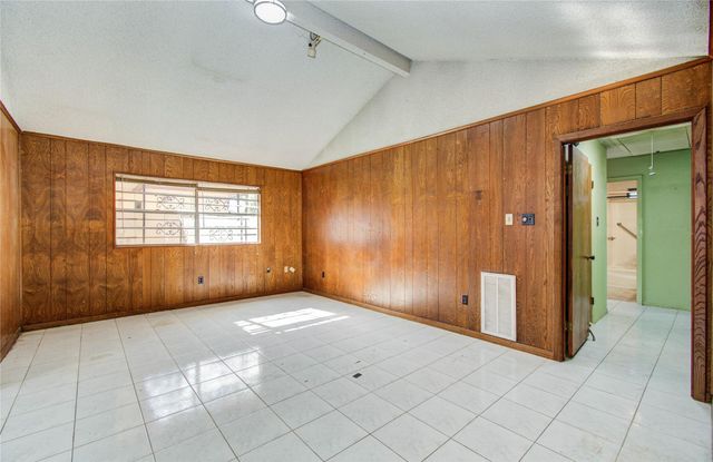 6003 Hoover Street, Houston, TX 77092