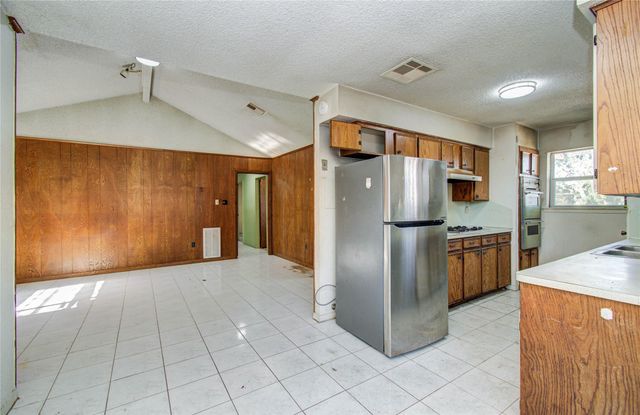 6003 Hoover Street, Houston, TX 77092