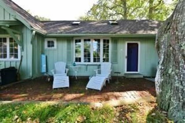 85 Presidents Rd WINTER, Bourne, MA 02532