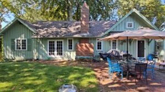 85 Presidents Rd WINTER, Bourne, MA 02532