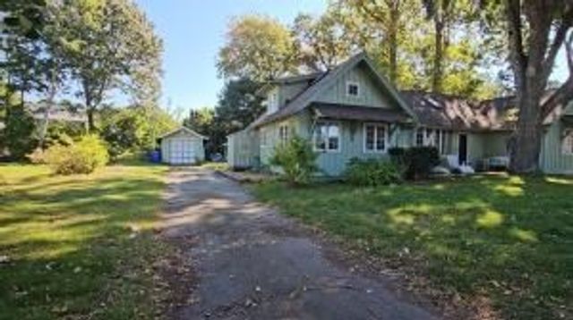 85 Presidents Rd WINTER, Bourne, MA 02532