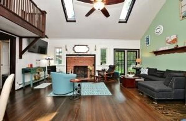 85 Presidents Rd WINTER, Bourne, MA 02532