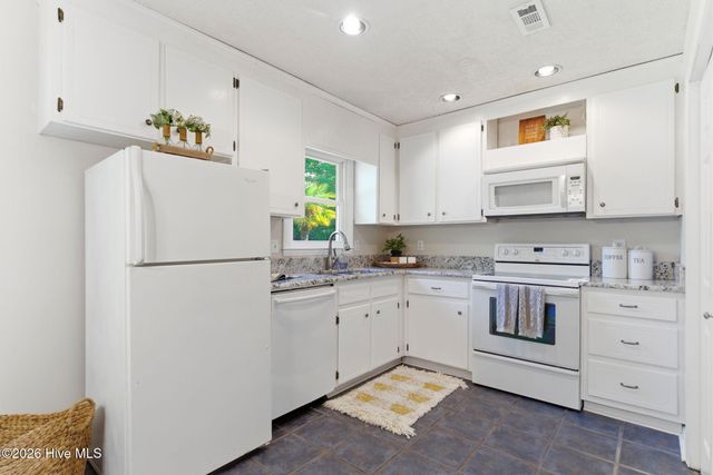 5049 Ferndale Road, Wilmington, NC 28411