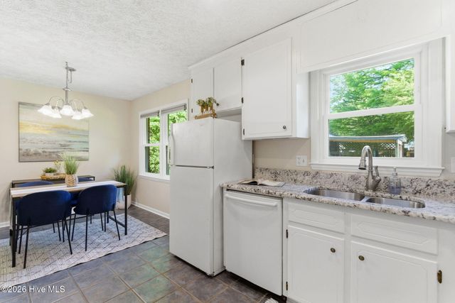 5049 Ferndale Road, Wilmington, NC 28411