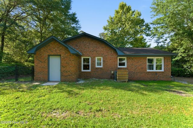 5049 Ferndale Road, Wilmington, NC 28411