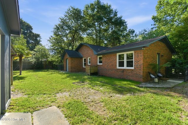 5049 Ferndale Road, Wilmington, NC 28411