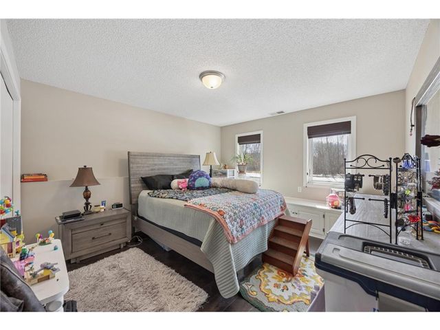 678 86th Lane, Minneapolis, MN 55433