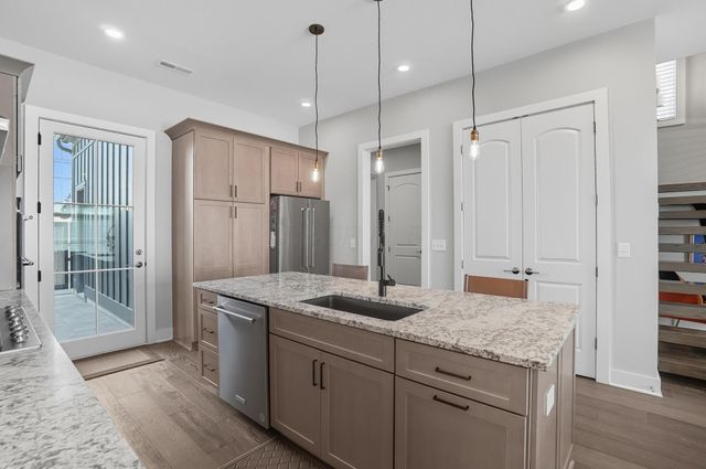 2872 Kobuk Drive, Columbus, OH 43228