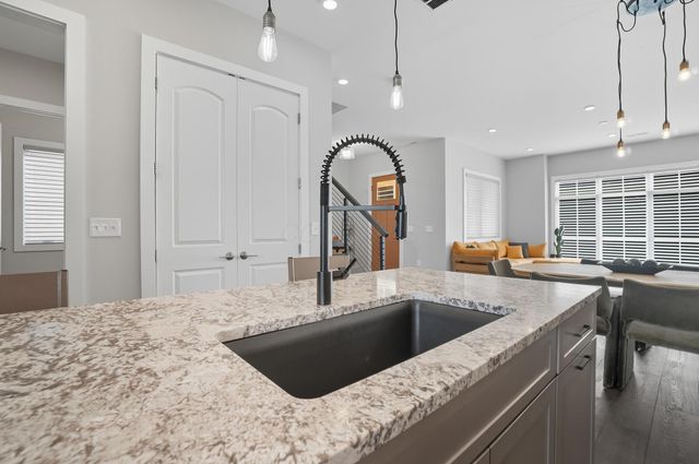 2872 Kobuk Drive, Columbus, OH 43228