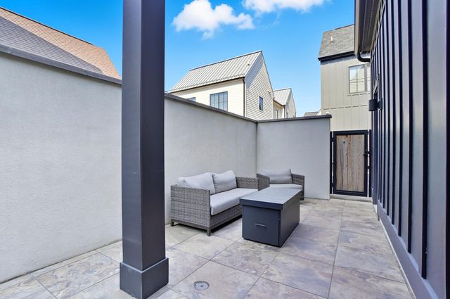 2872 Kobuk Drive, Columbus, OH 43228