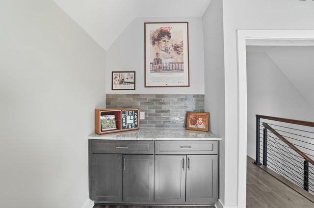 2872 Kobuk Drive, Columbus, OH 43228