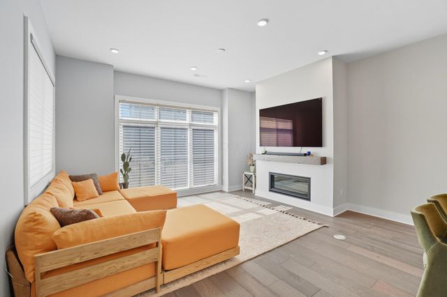 2872 Kobuk Drive, Columbus, OH 43228