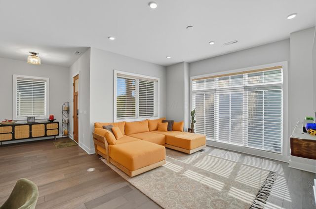 2872 Kobuk Drive, Columbus, OH 43228