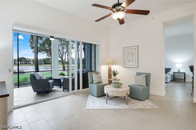 9255 Museo CIR 102, Naples, FL 34114