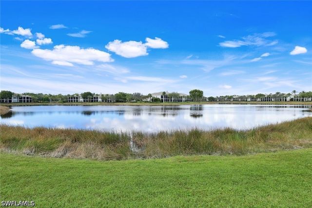 9255 Museo CIR 102, Naples, FL 34114
