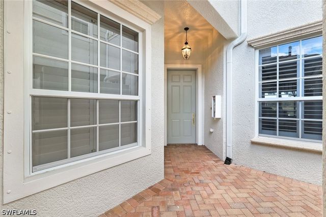 9255 Museo CIR 102, Naples, FL 34114