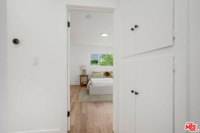 923 Larker Avenue, Los Angeles, CA 90042