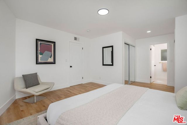 923 Larker Avenue, Los Angeles, CA 90042