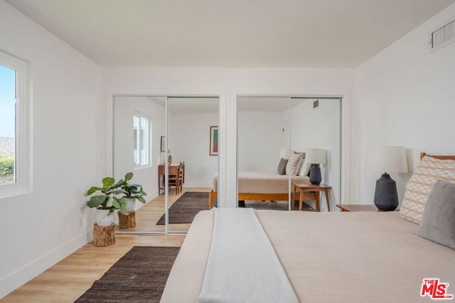 923 Larker Avenue, Los Angeles, CA 90042