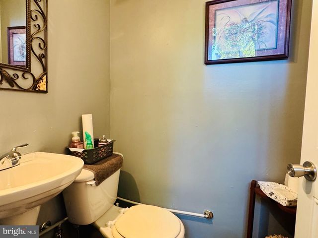 611 THORN ST, Reading, PA 19601