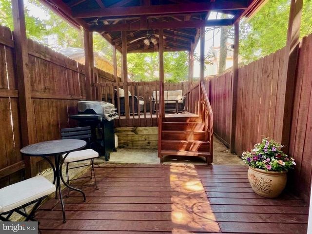 611 THORN ST, Reading, PA 19601