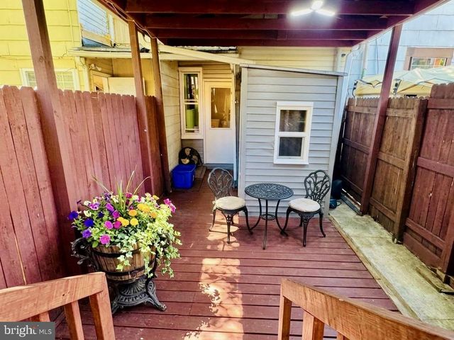 611 THORN ST, Reading, PA 19601