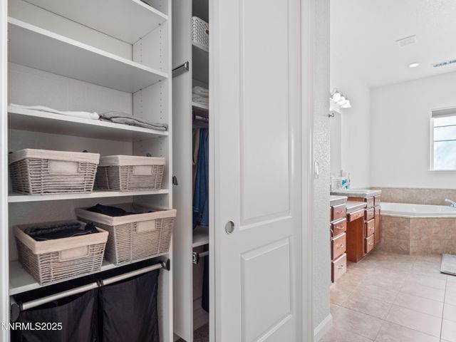 7490 Rough Rock Drive, Reno, NV 89502