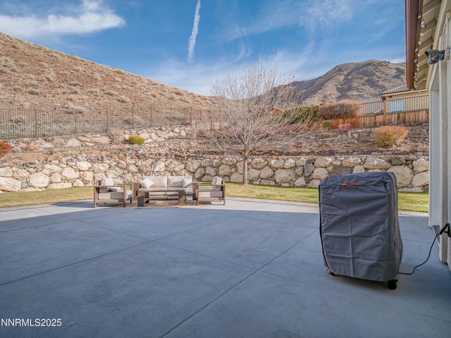 7490 Rough Rock Drive, Reno, NV 89502