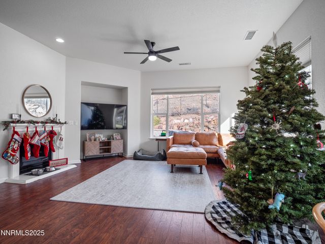 7490 Rough Rock Drive, Reno, NV 89502