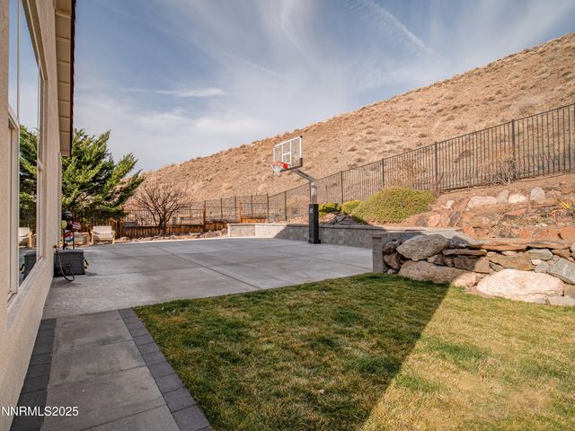 7490 Rough Rock Drive, Reno, NV 89502