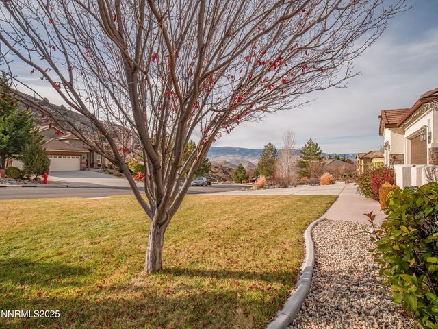 7490 Rough Rock Drive, Reno, NV 89502