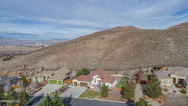 7490 Rough Rock Drive, Reno, NV 89502
