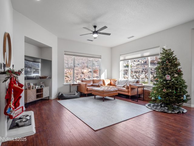 7490 Rough Rock Drive, Reno, NV 89502