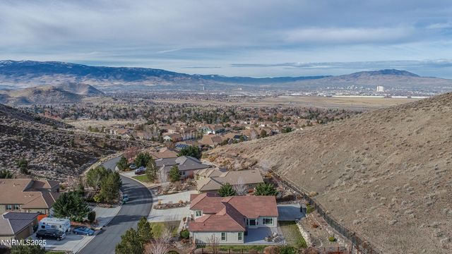 7490 Rough Rock Drive, Reno, NV 89502