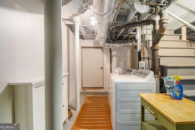 2892 Salmon Avenue SE, Atlanta, GA 30317