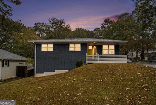 2892 Salmon Avenue SE, Atlanta, GA 30317