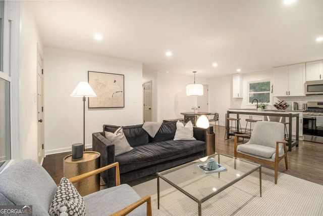 2892 Salmon Avenue SE, Atlanta, GA 30317