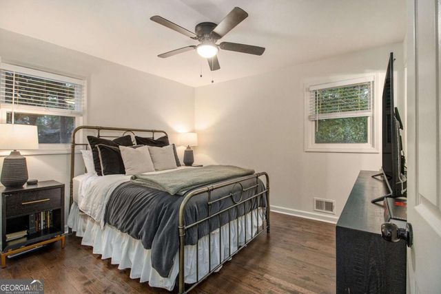 2892 Salmon Avenue SE, Atlanta, GA 30317