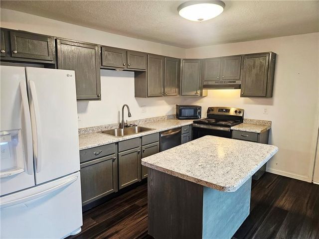 115 N Arlington Avenue, Independence, MO 64053