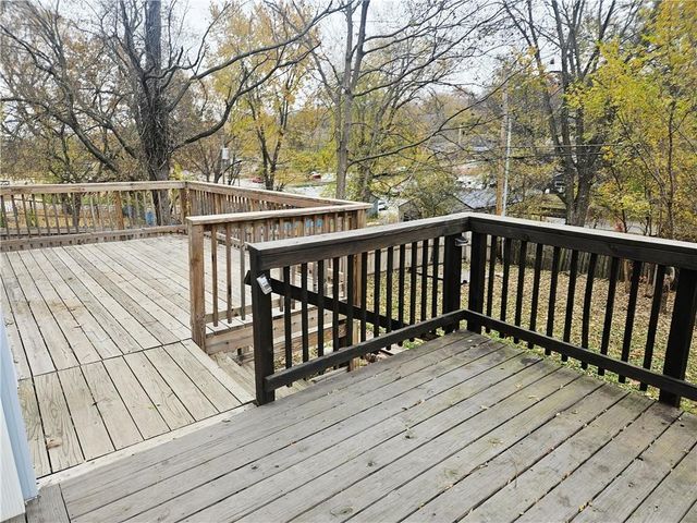 115 N Arlington Avenue, Independence, MO 64053